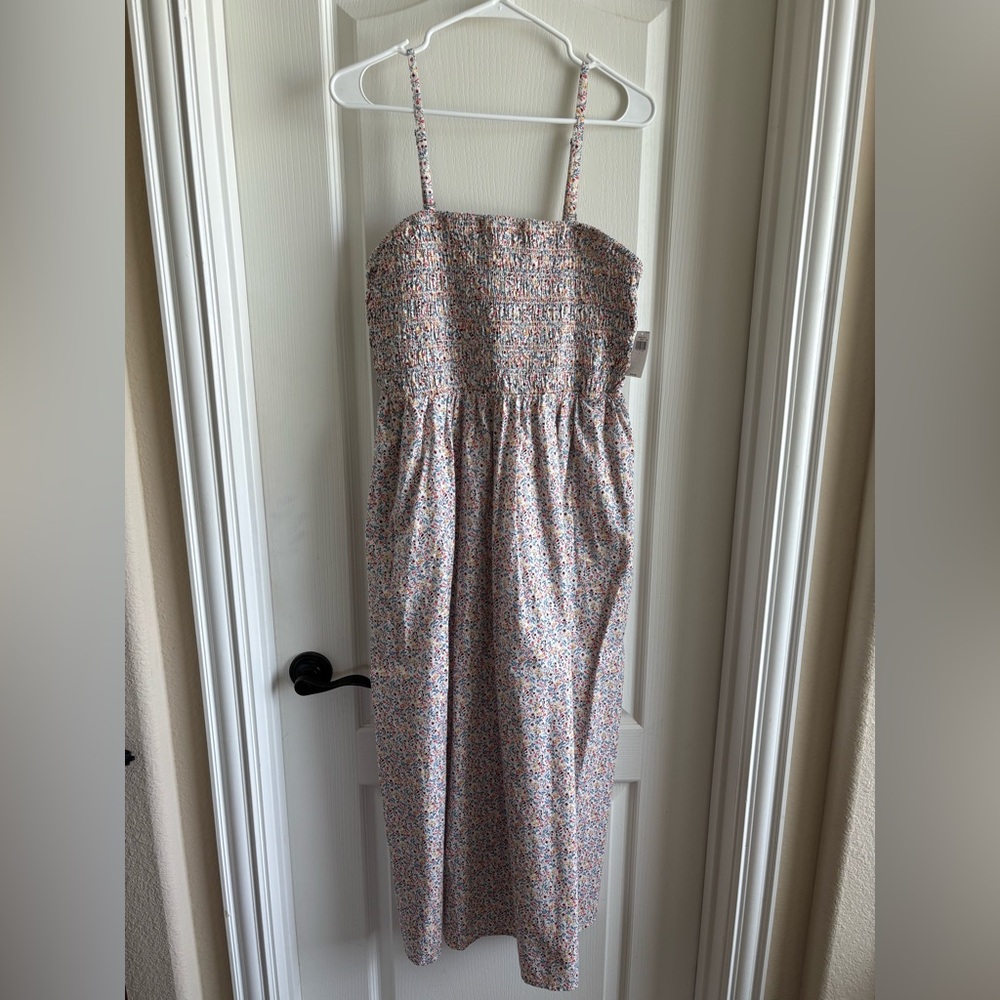 Old Navy Maxi Dress Ditzy Floral Print Fit & Flare Smocked Cami Spaghetti Straps